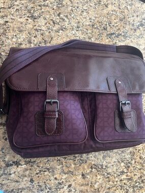 Fossil Messenger Bag in plum with Leather Trim and geometric pattern